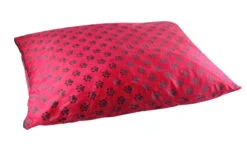 Noah's Ark 30"x 40" Paws Pet Bed